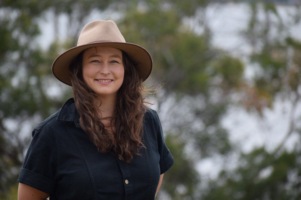 Zoe Kean author photo - photographer Lucie Cutting